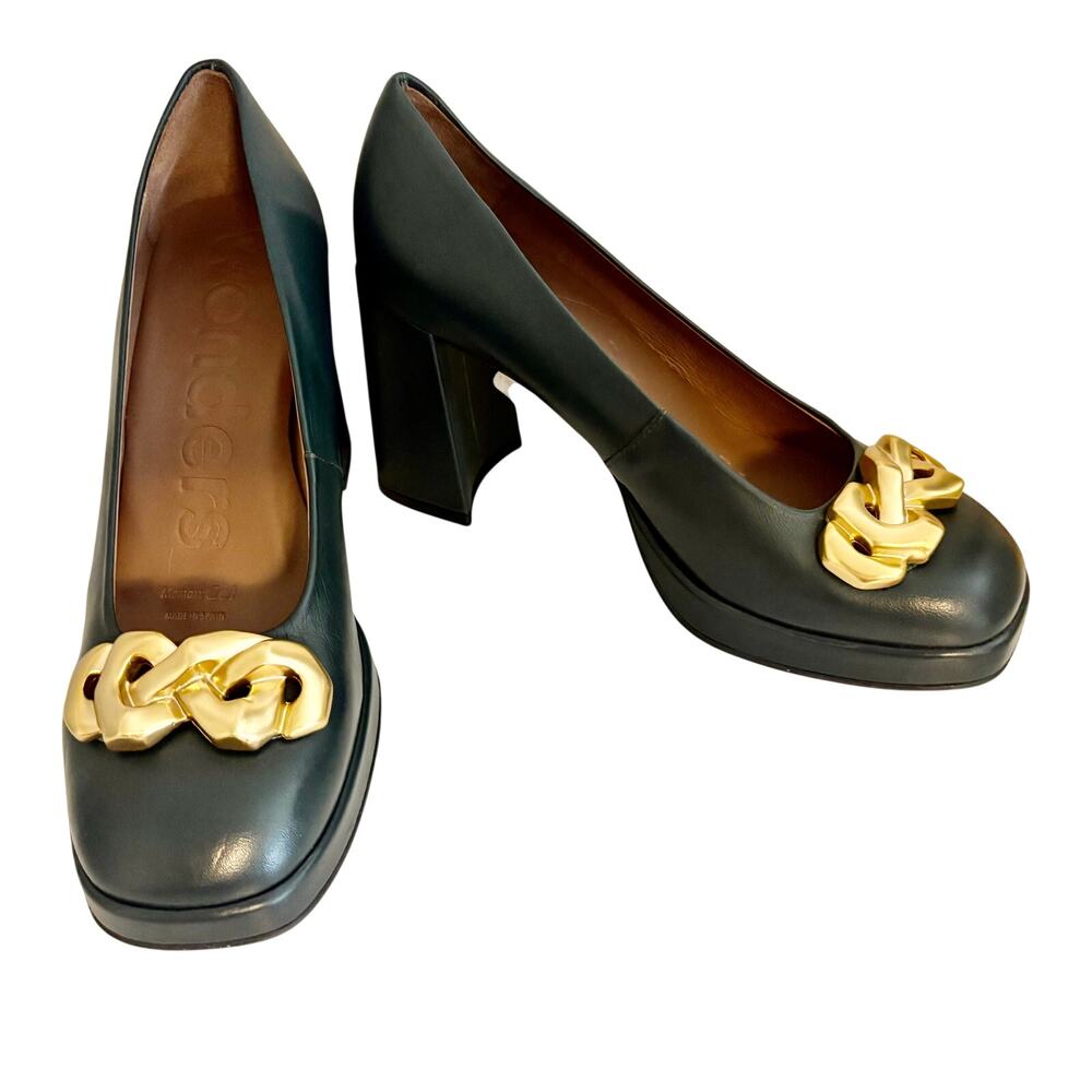 NWT Wonders Spain Bora Forest Green Leather Block Heel Statement Pumps w/ Chain